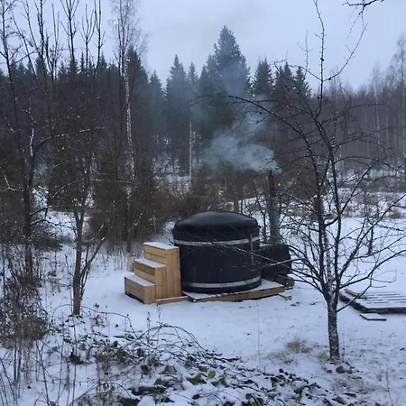 House With Private Lodge *