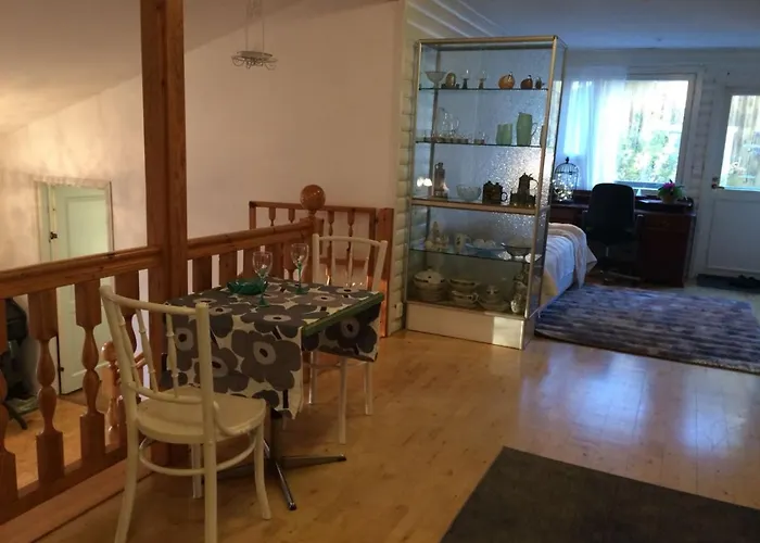 House With Private *