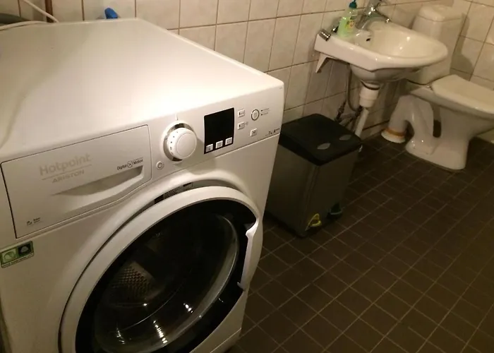 House With Private Lodge *